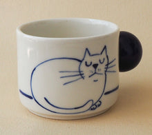 Load image into Gallery viewer, Handmade Ceramic Cup- Cat
